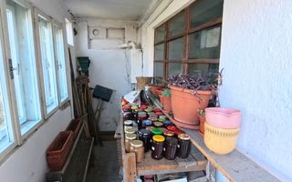 Două case în curte comună, 6 camere + 385 teren - zona semicentrală - Poză 10