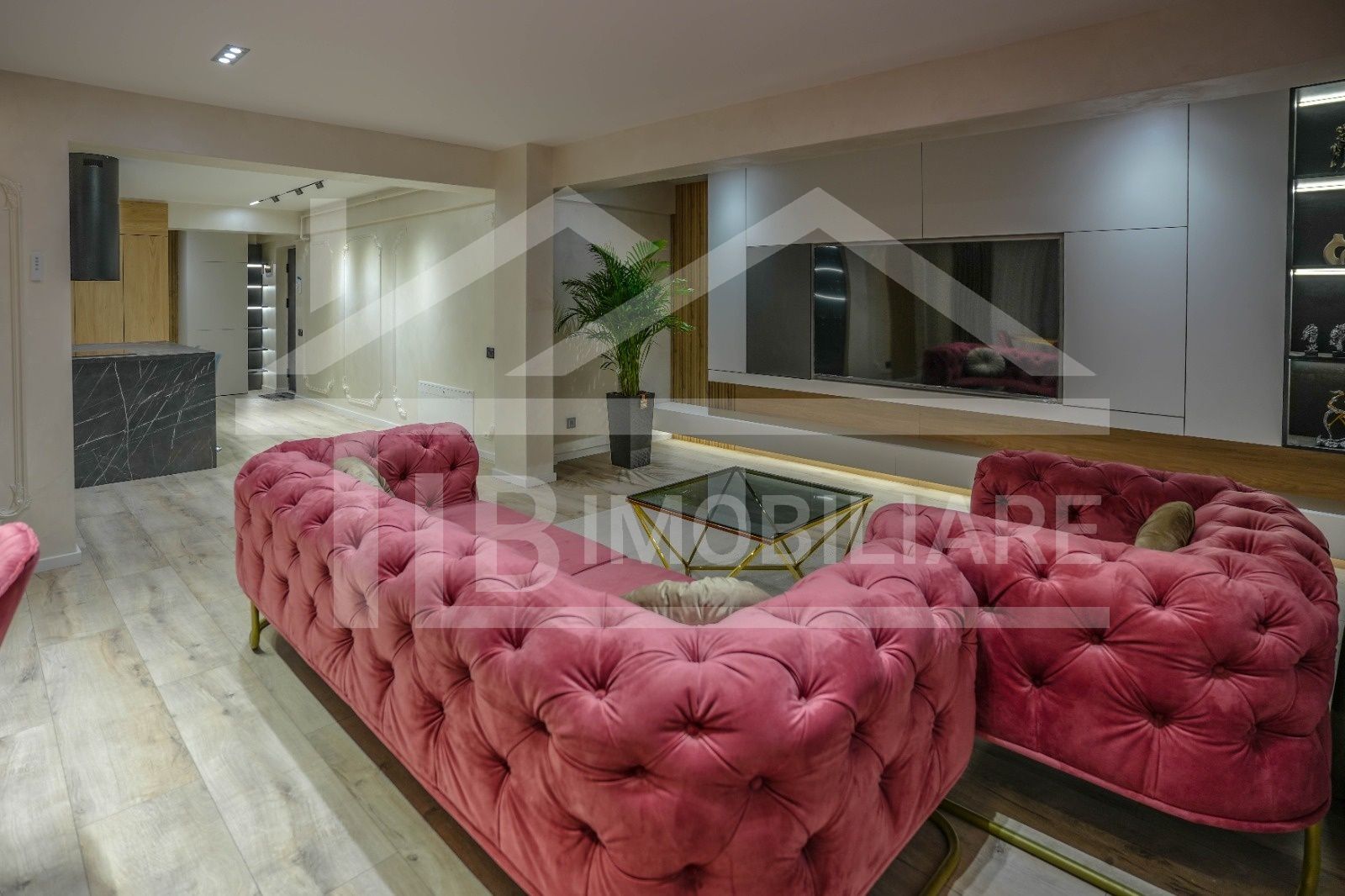 Penthouse cu 3 camere, 120mp, GARAJ, Zona AMA Residence - Poză 1