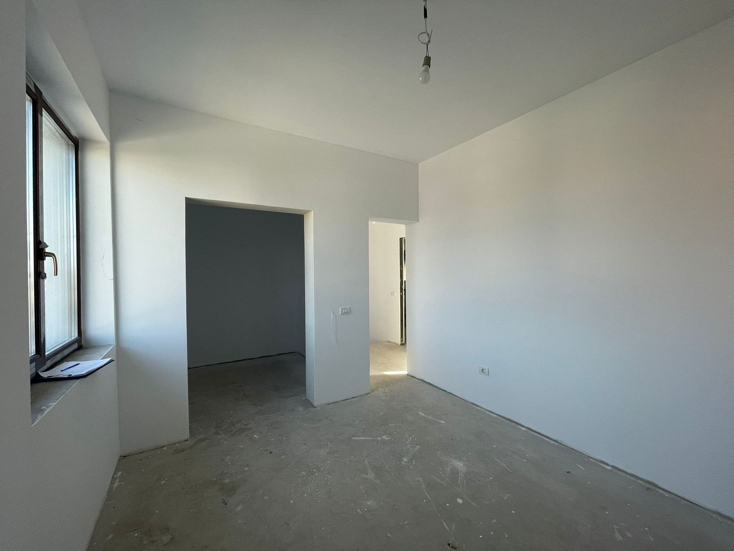 Duplex 4 camere - pozitie excelenta - Mosnita Noua - Poză 7