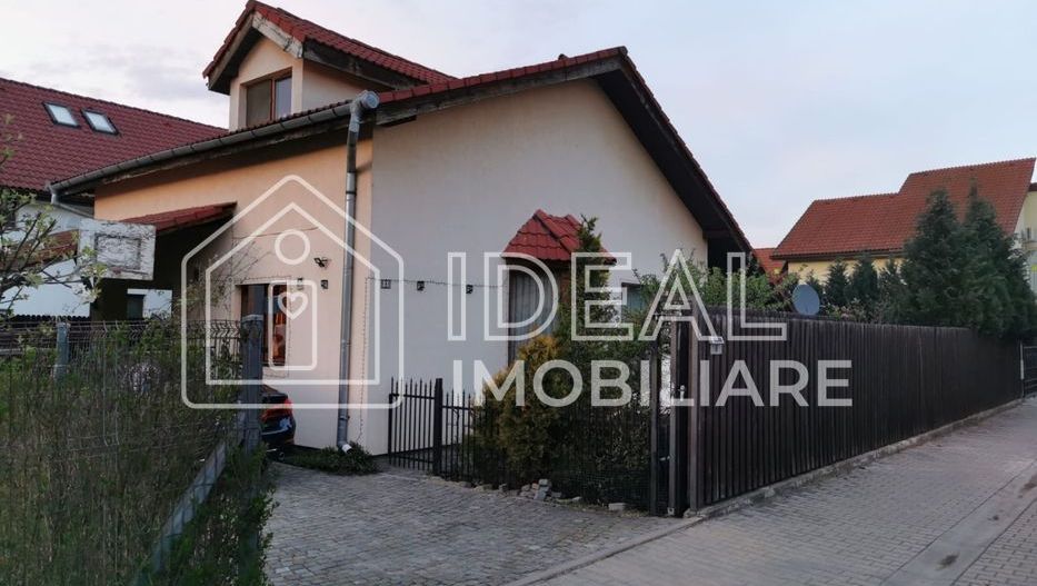 Casa Individuala cu 4 camere, teren si piscina, Zona Pictor Brana - Poză 7