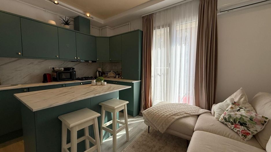 COSMOPOLIS - Apartament cu 2 camere, mobilat si utilat. - Poză 6