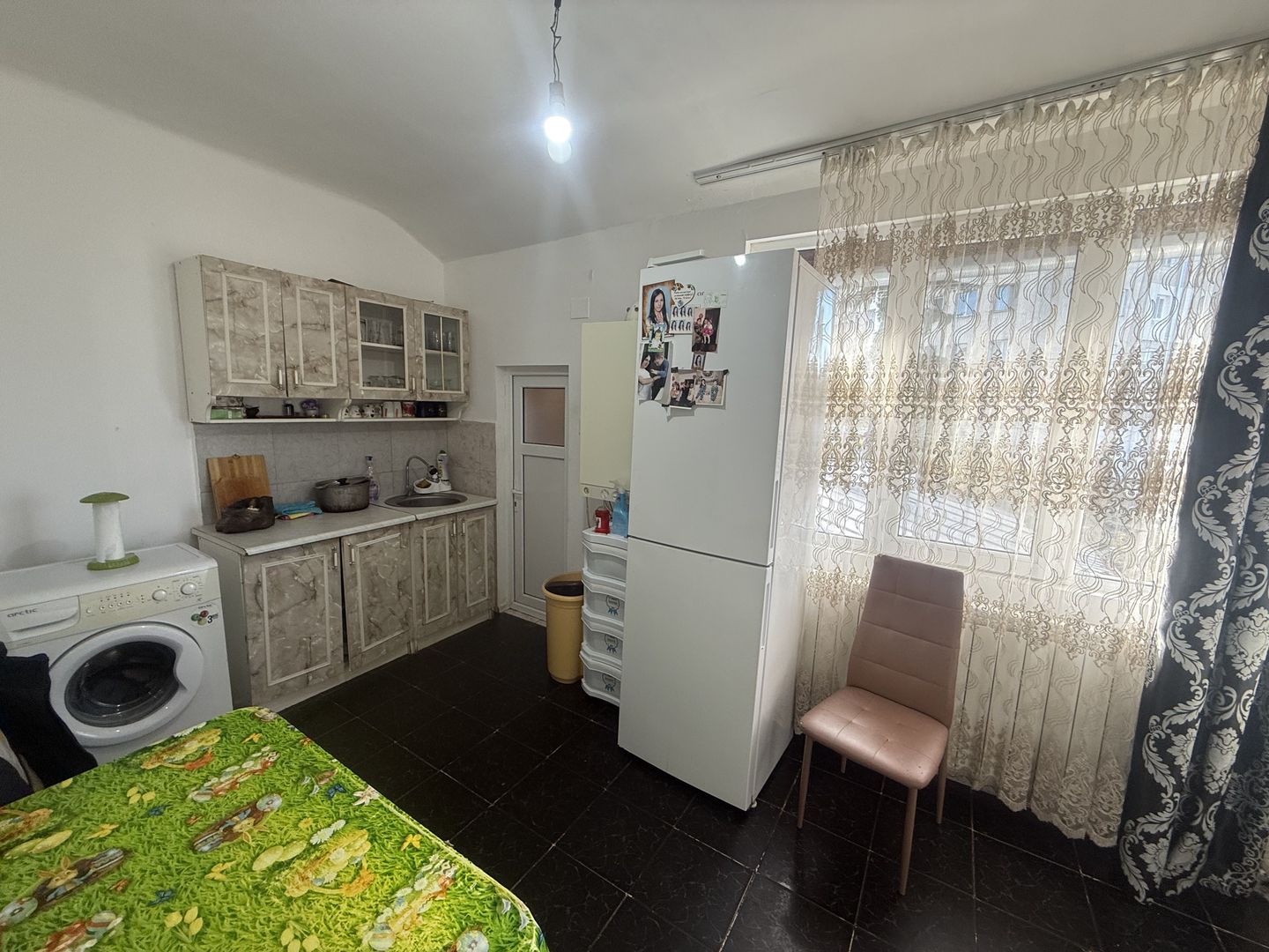 Apartament 2 cam in Vila etaj 1 + pod + curte 34 mp Campina - Poză 6