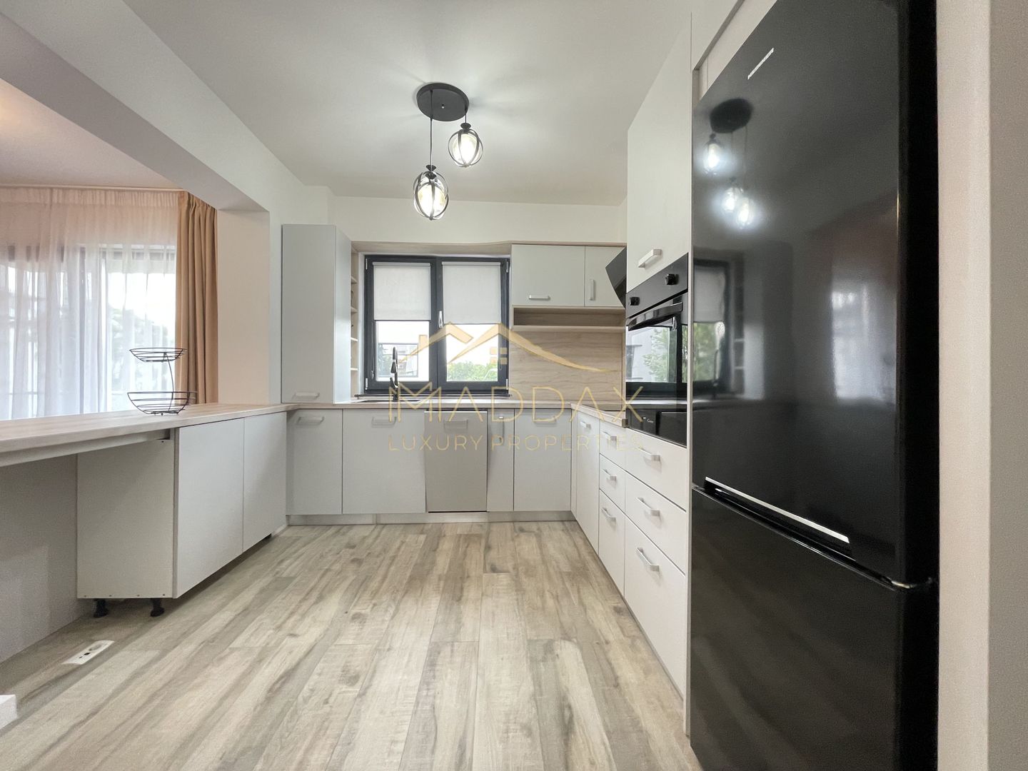 Apartament 3 camere ***117 mp*** Bloc NOU**boutique// Aviatiei-Herastrau - Poză 2