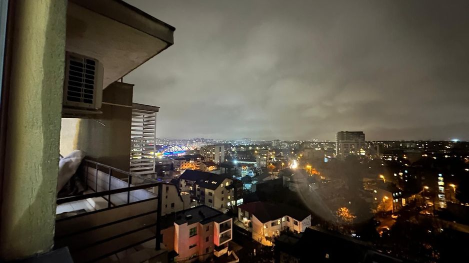 De vanzare apartament 2 camere - Mihai Bravu - Poză 16