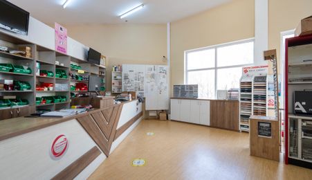 Spatiu Comercial Iosia, la bulevard cu parcare