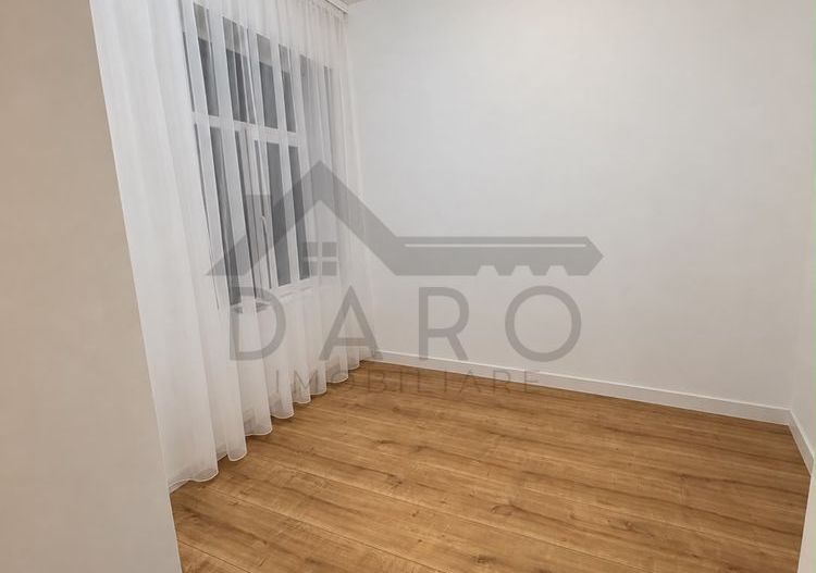 Apartament  complet renovată în inima orașului Târgu Mureș, Piața Trandafirilor - Poză 3