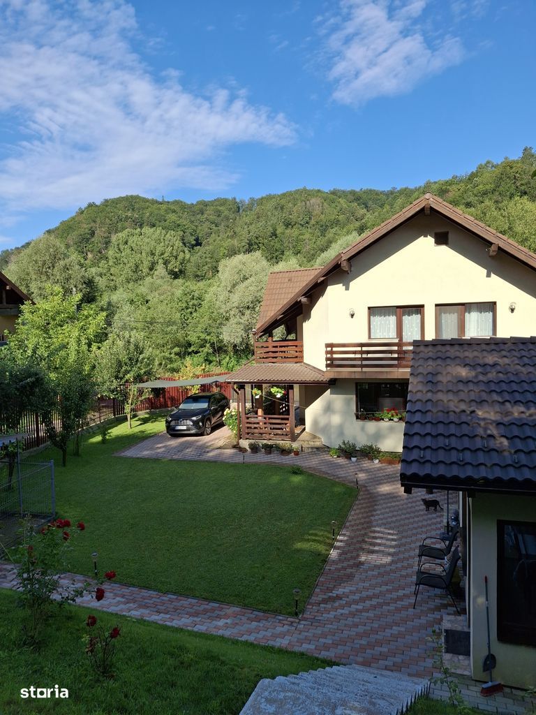 Casa rustica în zona superba Dambul Morii, Brasov - Poză 9