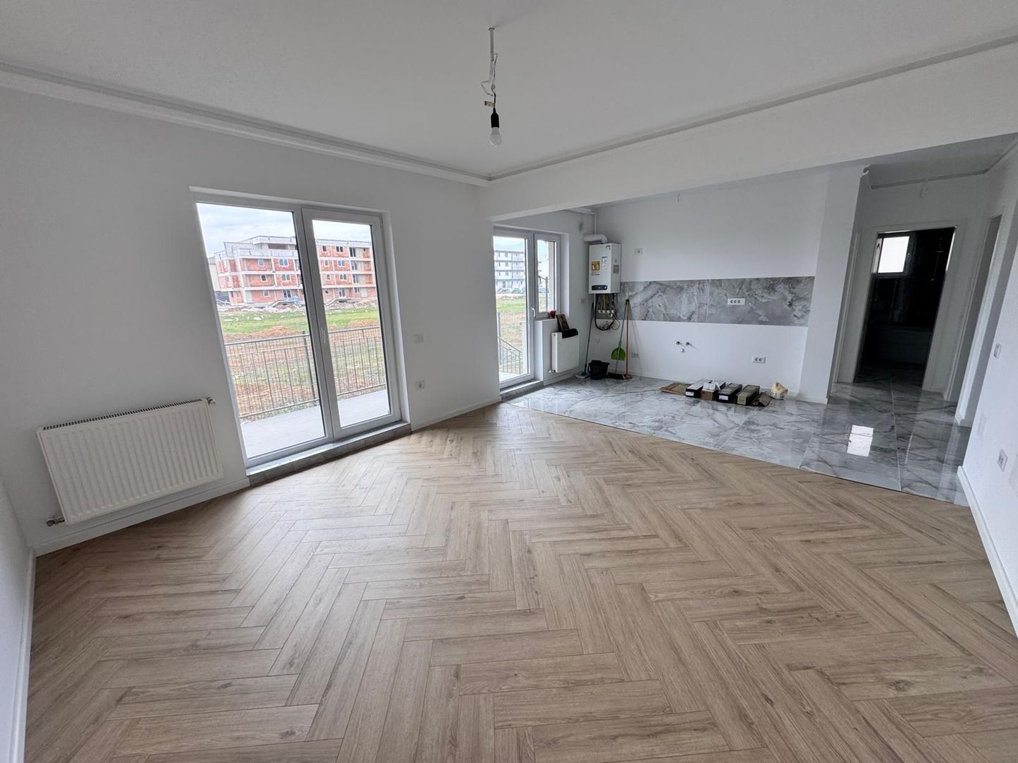 AP.3 CAMERE MIRAL RESIDENCE-GRADINA PROPRIE 50 MP, BLOC NOU, COMIS 0% - Poză 3