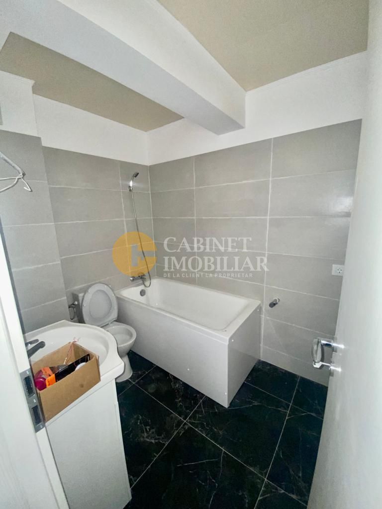 Etaj 1 Apartament 2 Camere Bucium Bloc Nou Intabulat Mutare Rapida - Poză 5