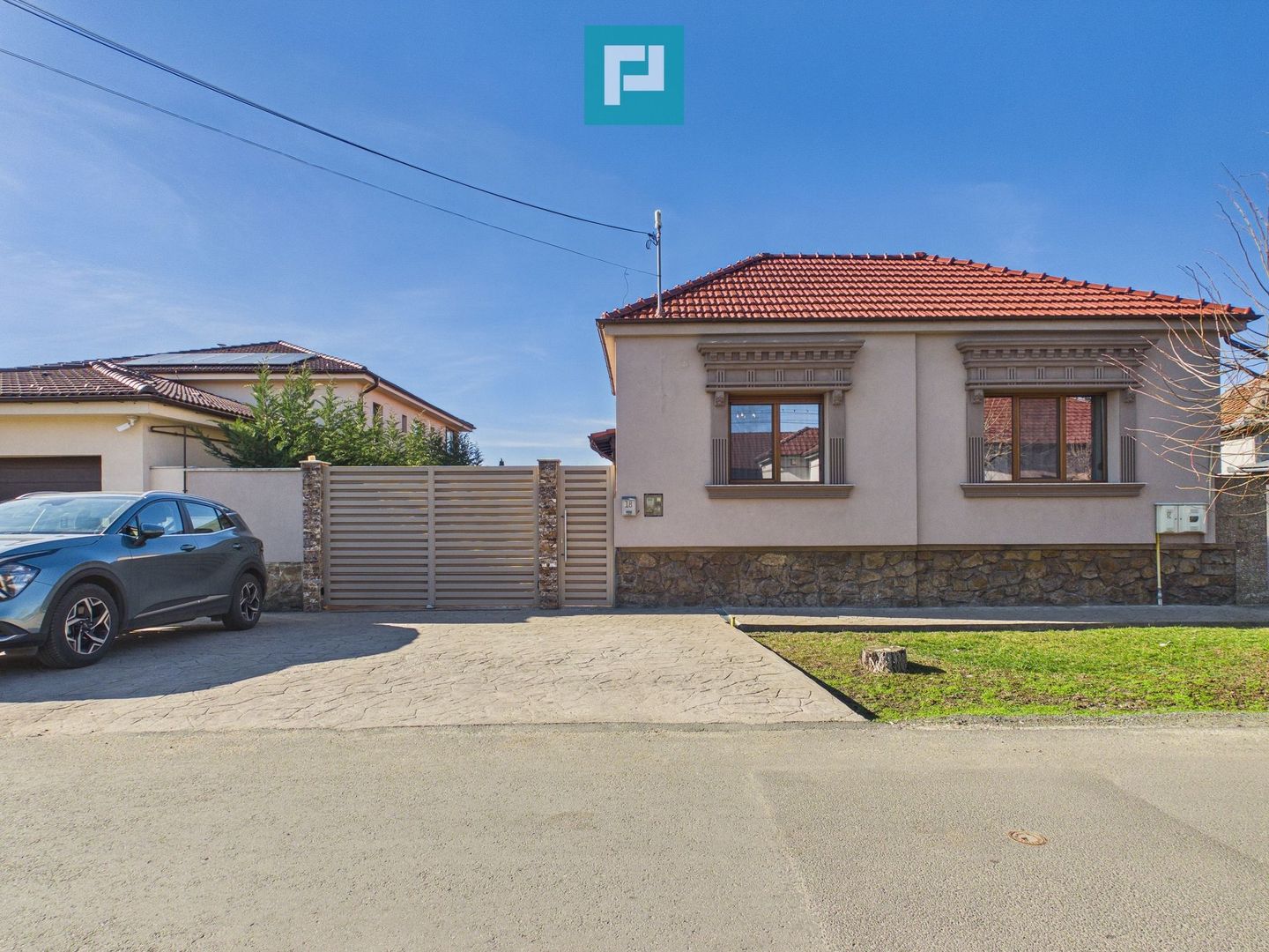 Casa cu 4 camere in Aradul Nou - Poză 1