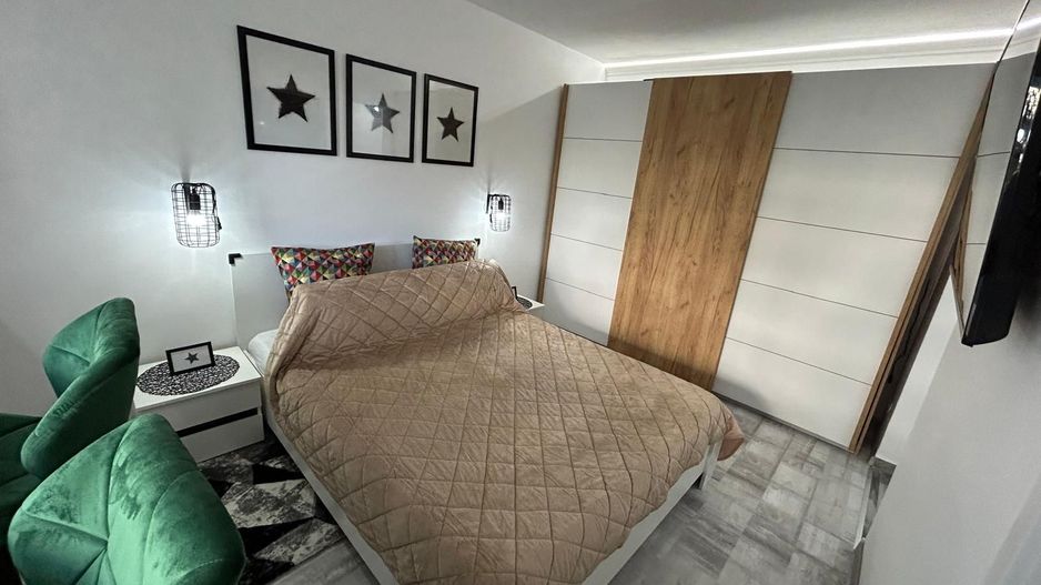 Titan 2 camere Lux | 6 m metrou | Prima inchiriere - Poză 12