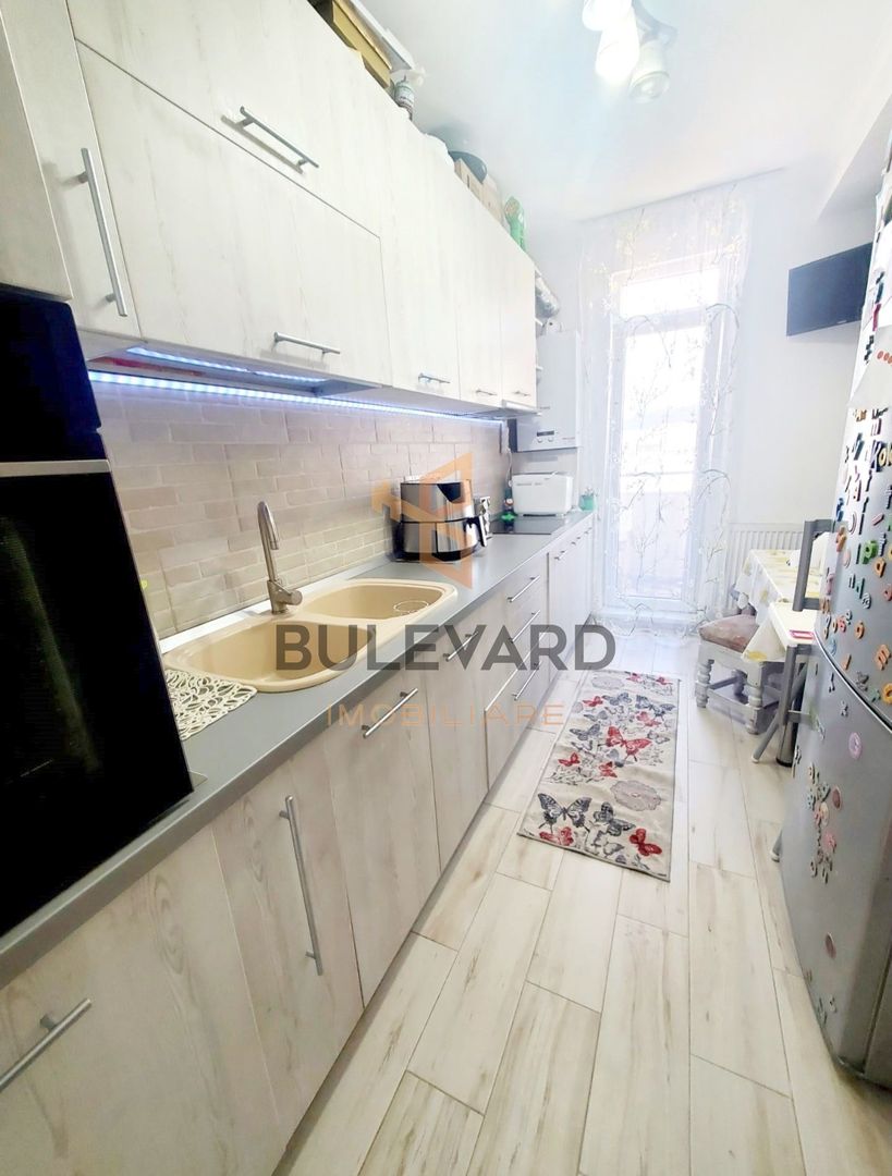 Apartament cu 3 camere, zona strazii Cetatii! - Poză 5