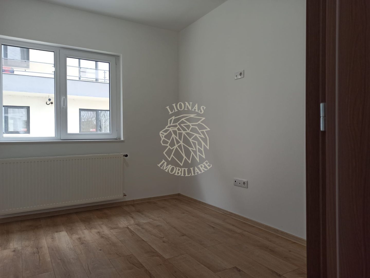 Apartament Nou 3 camere 72 mp-balcon-parcare-Zona Libertatii - Poză 3