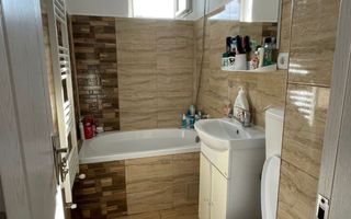 Vand apartament Micro 14 - Poză 5