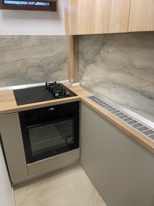 Vanzare Apartament 3 camere, Drumul Sarii Sector 5 - Poză 18