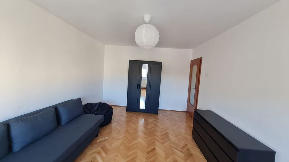 Apartament 2 camere zona Soarelui - Poză 1