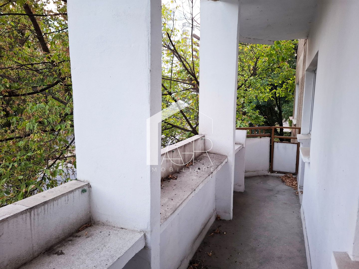 Apartament cu 2 camere de vanzare, zona Central - Poză 11