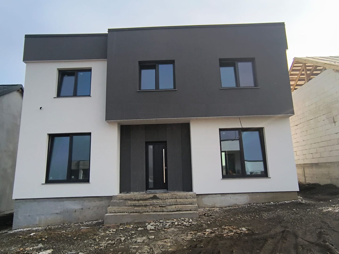 🏡 Vilă Nouă la Cheie | 120 MP Utili | Ipotești | 135.000 € - Poză 1