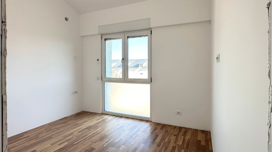 Casă smart de vânzare 4 camere Tehnologie premium Eficiență energetică ridicată - Poză 18