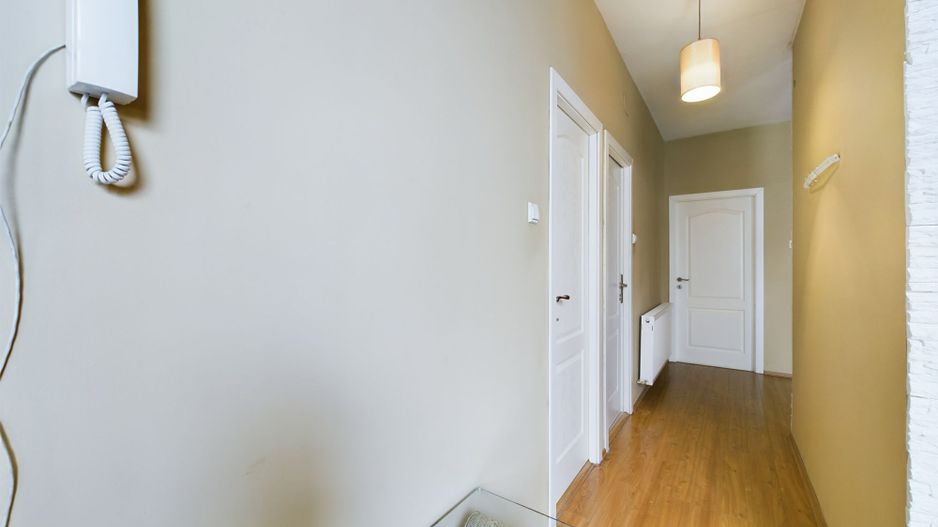 Apartament cu 3 camere Ultracentral - Poză 10