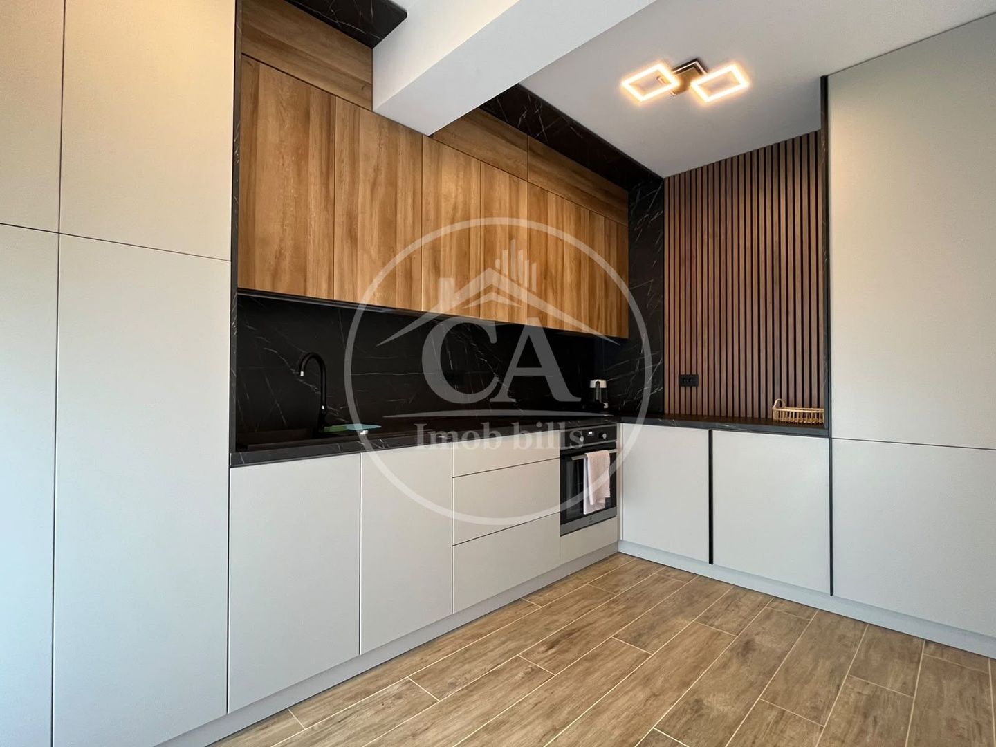 Apartament cu 3 camere de vânzare în zona Cantemir, Oradea - Poză 3