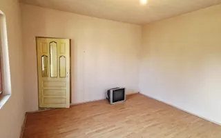 Casa Bradesti  teren  intravilan 7952 mp  deschidere 33 m la DE 70 - Poză 11