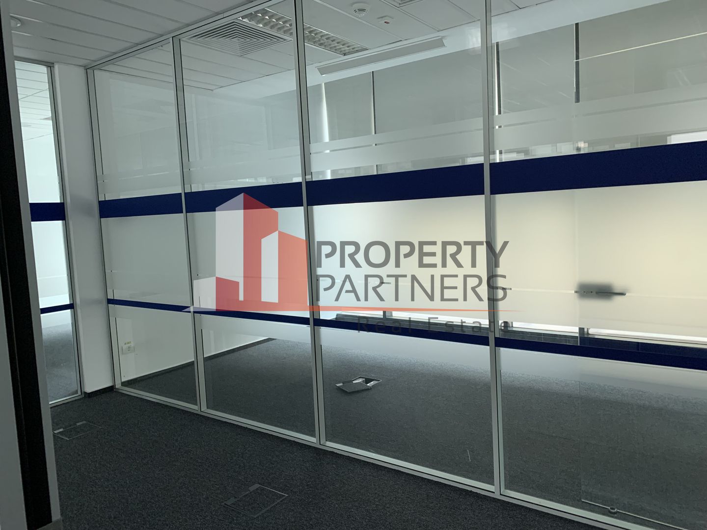 Spatiu de birou - Poză 6