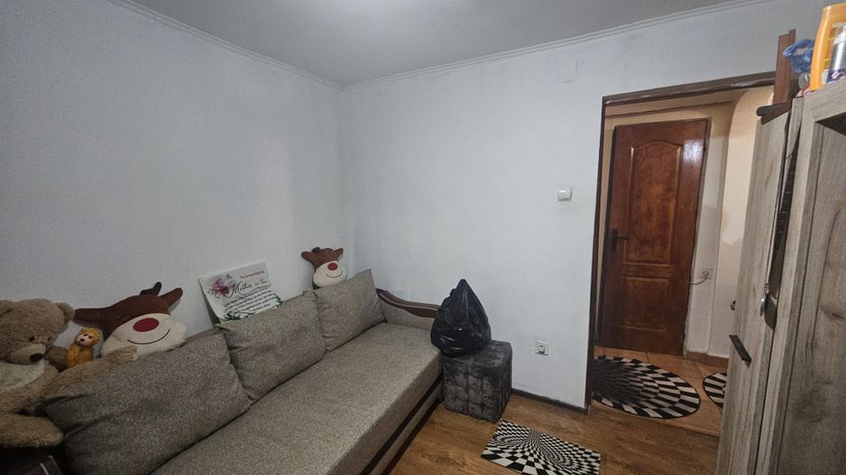 Apartament parter, balcon 13 mp cu ieșire directă – Războieni - Poză 1