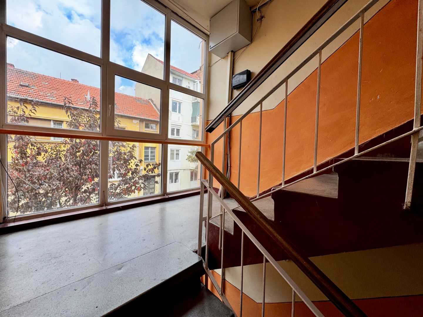 Apartament 2 camere, primitor, la doar 5 minute de Piața  Victoriei - Poză 17