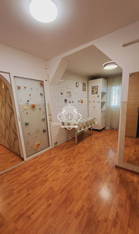 Rahova-Sebastian | 4 camere | 82mp | Parter | bloc reabilitat | 123.000 euro - Poză 8