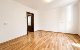 Casa individuala cu 4 camere de inchiriat in Andrei Muresanu - Poză 6