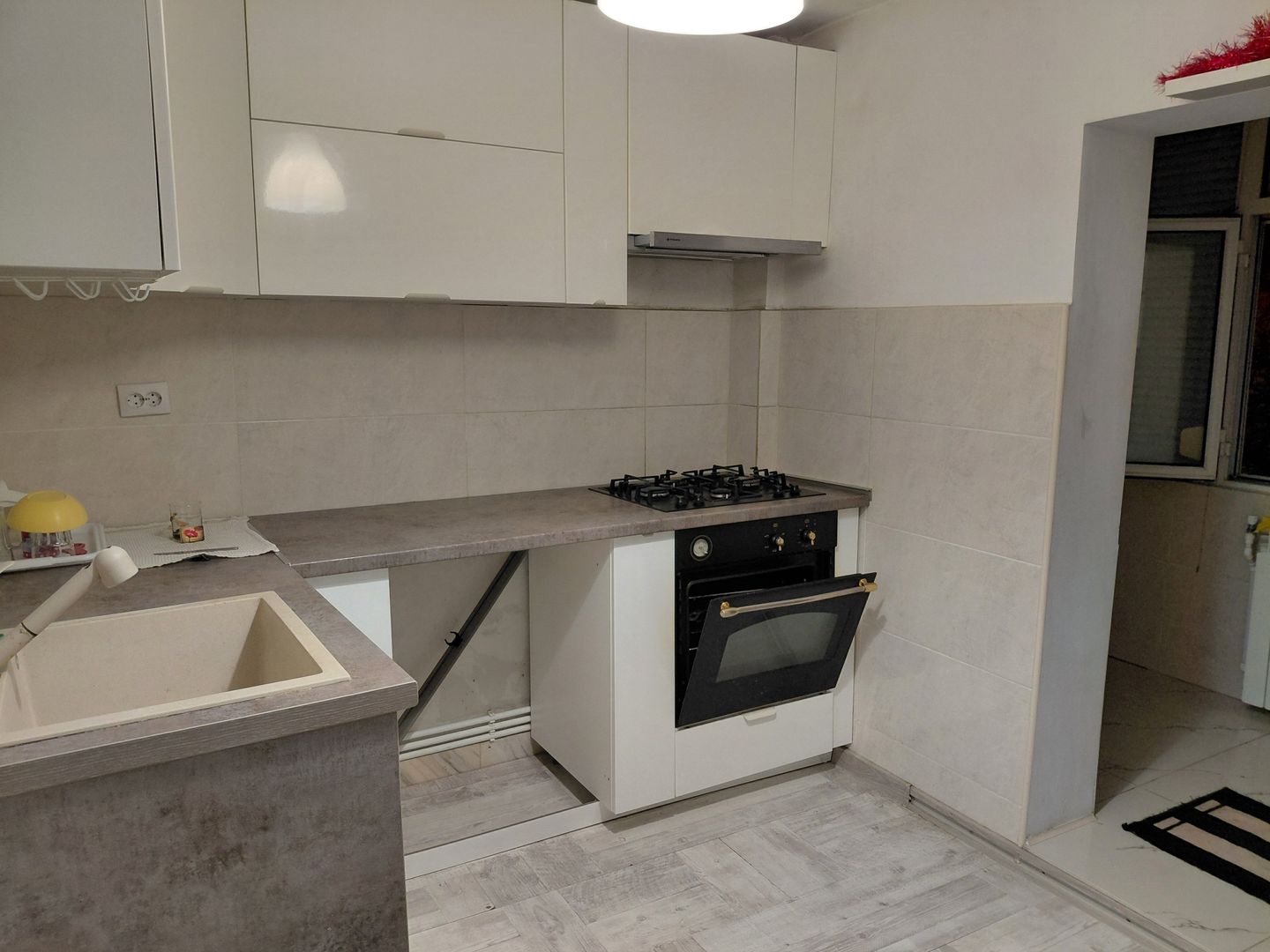 Apartament 3 camere decomandat – Etaj 1/4 – Mazepa 2 - Poză 16