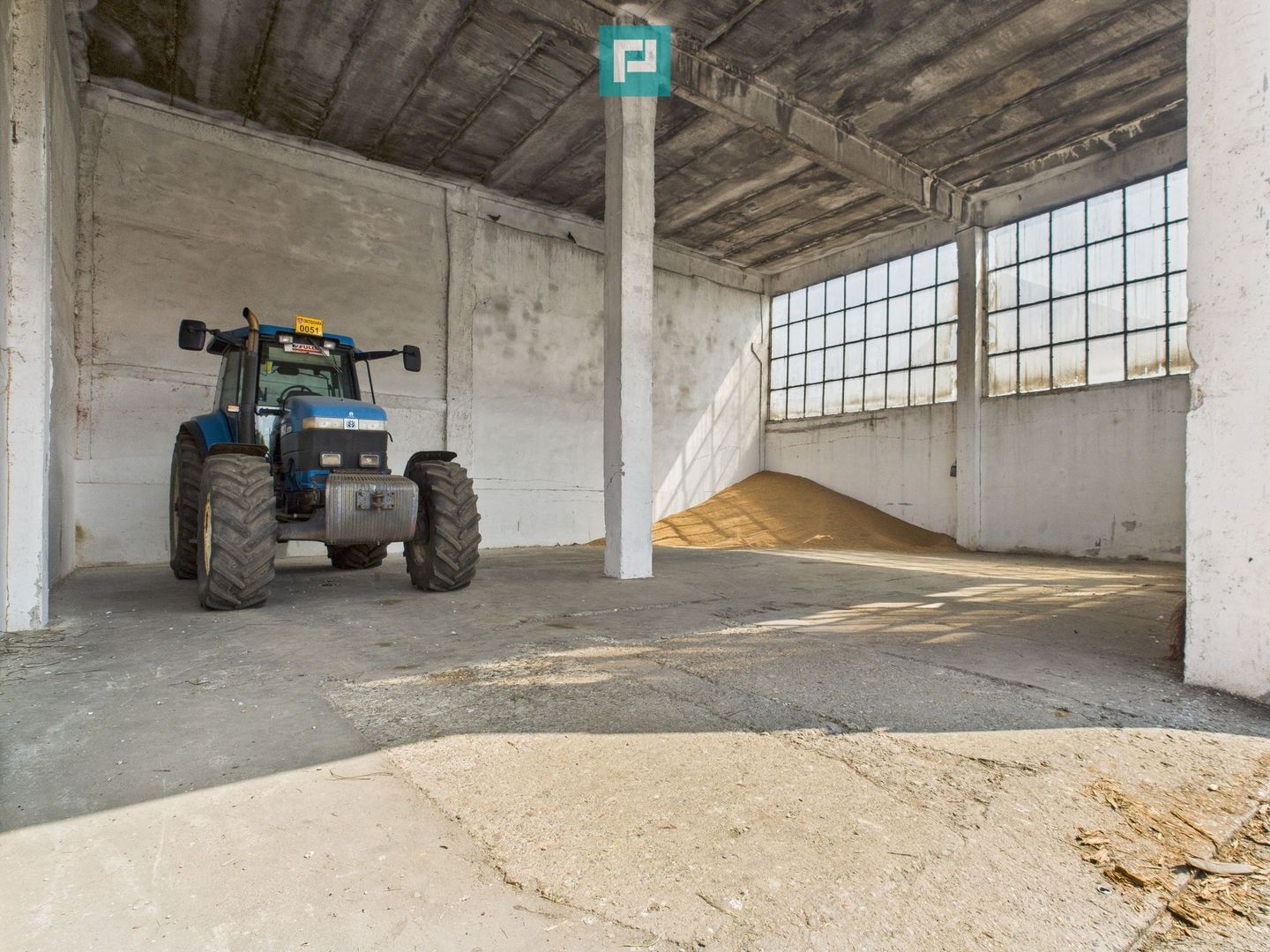 Complex industrial cu hale și teren  în Orțișoara - Poză 19