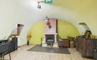 Casă ultracentrală cu 6 camere pentru investiții - Poză 18
