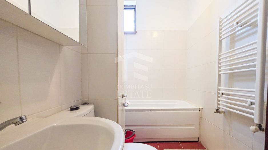 Garsonieră modernă 30 mp, Str. Cooperativei, cu balcon și parcare - Poză 11