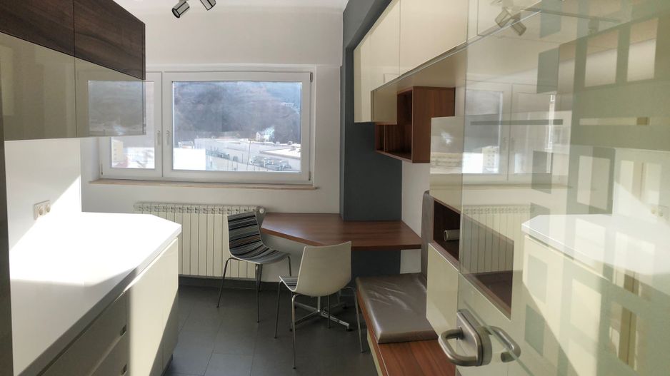 Apartament 4 camere, Centrul Civic Brasov - Poză 10