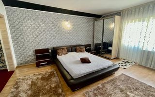 Casa deosebita cu 7 camere si piscina exterioara in cartierul Zorilor - Poză 5