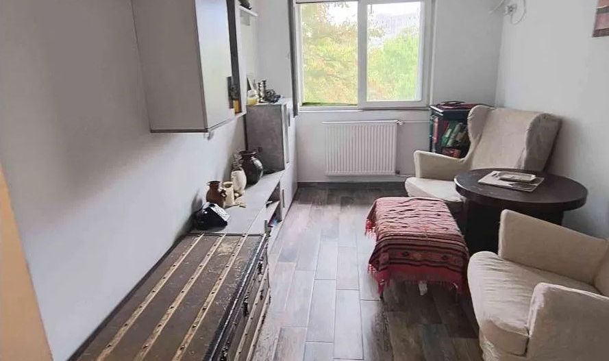 Metrou 1 Decembrie Decomandat 4 Camere - Poză 5