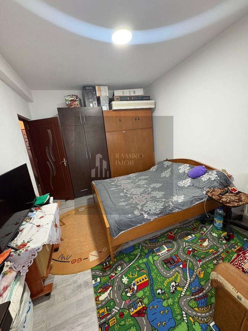 Apartament 3 camere decomandat zona Metalurgiei - Poză 4