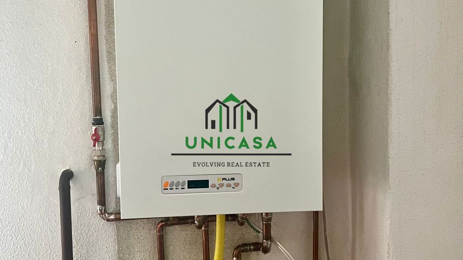 Casa Centru/ 4 camere / teren 920mp - Poză 9