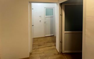 Apartament cu patru camere, zona Scriitorilor 79mp - Poză 2