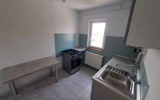 Apartament cu o camera, zona Gara, 3/4 - 73.000 euro ! - Poză 4