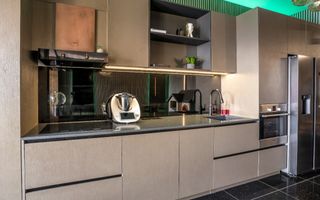 Penthouse elegant cu 4 camere și terasă panoramică în Grigorescu. - Poză 2