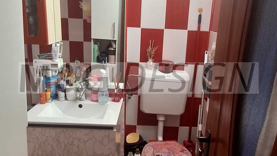 3 camere decomandat  zona Dacia - Poză 2