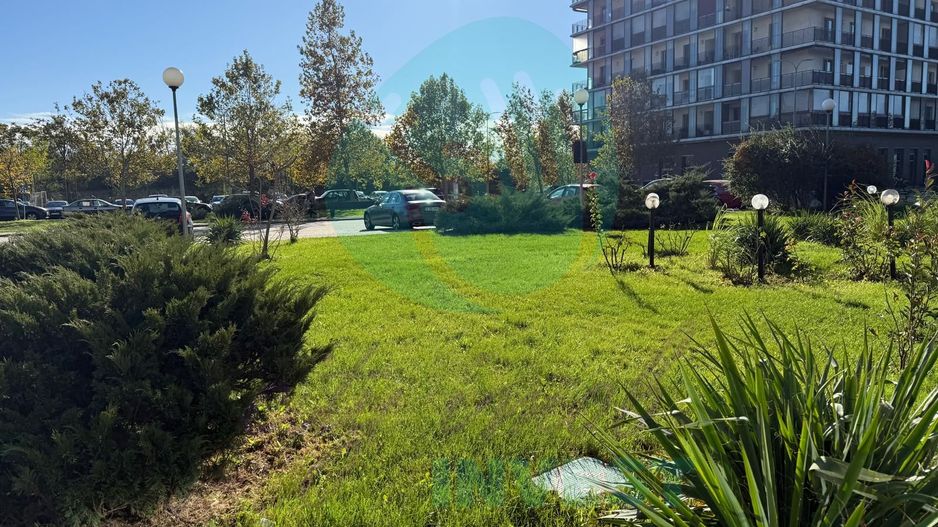 3 camere cu view spectaculos in Asmita Gardens - Poză 20