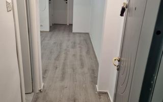 Apartament 2 camere Giurgiului Resita renovat. - Poză 3