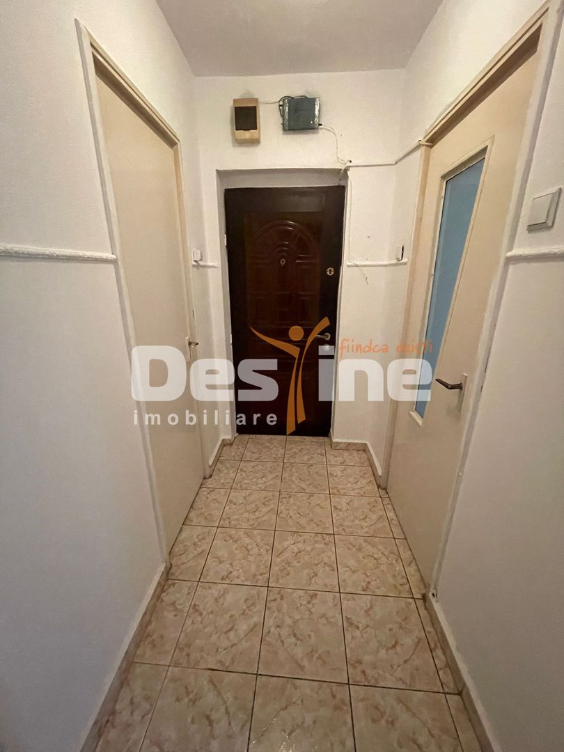 Apartament 3 camere semidecomandat , Bd. 1 Mai ,Sector 6 , - Poză 10