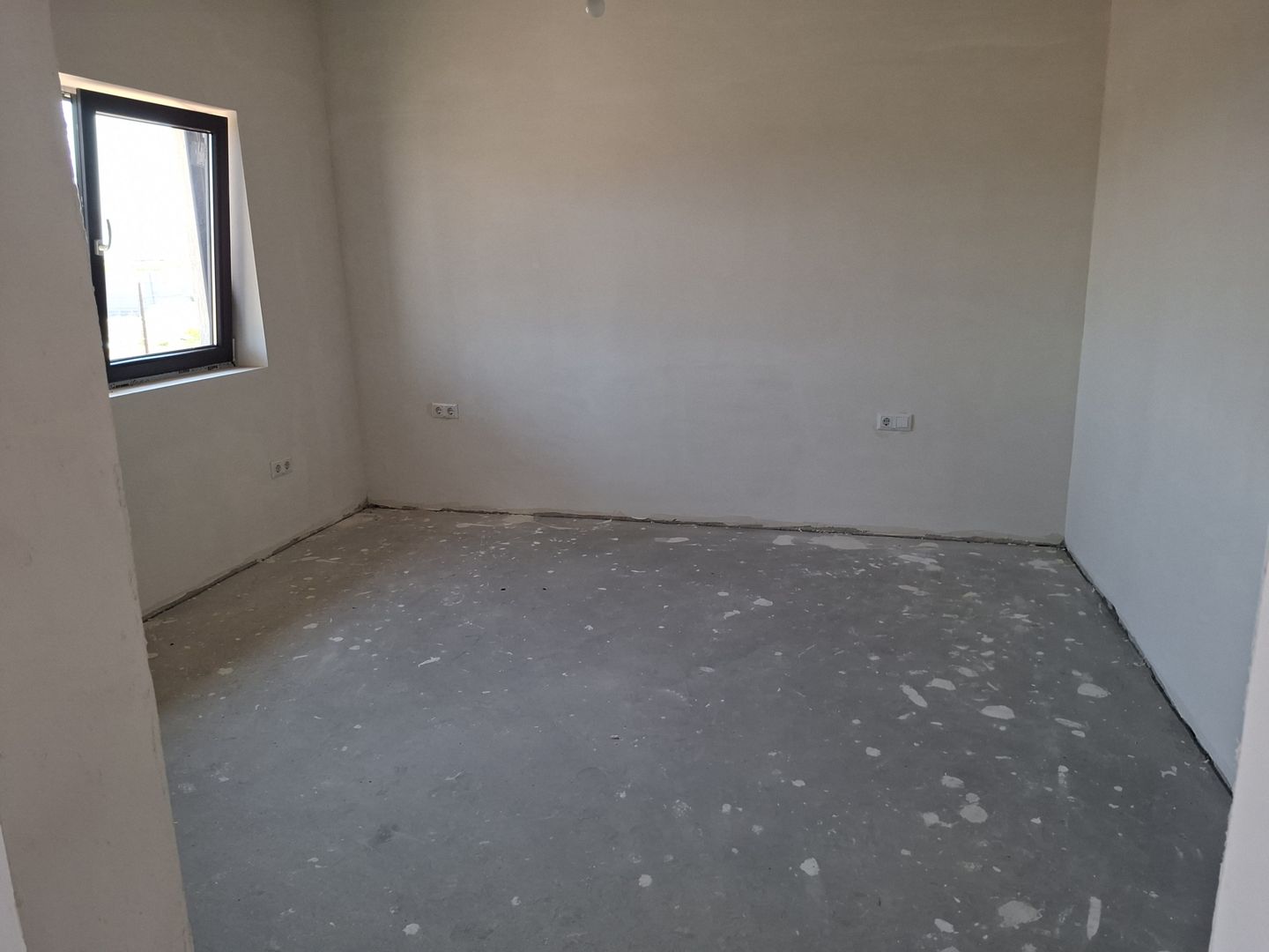BRASADAS vinde casa individuala NOUA in Lazuri. - Poză 4
