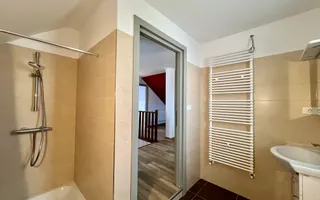 Casa cu 3 dormitoare, 4920 mp si pardoseala Gura Humorului - Poză 16