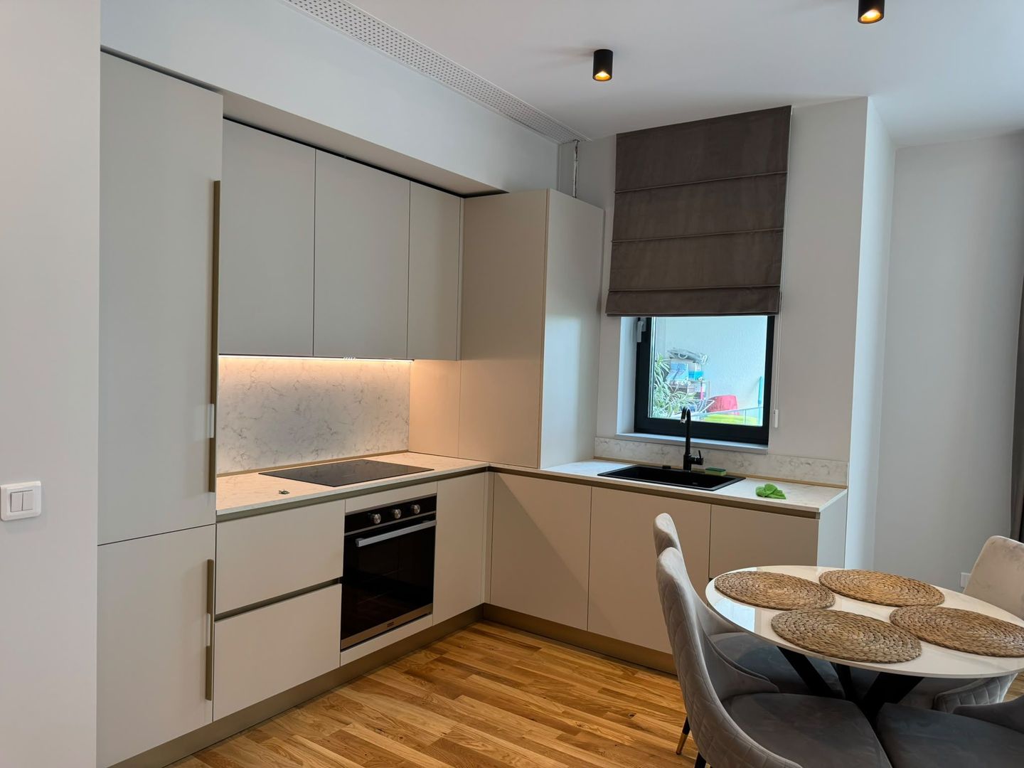 💎 De Închiriat: Apartament de Lux de 2 Camere - Escape Residence, Străulești - Poză 11